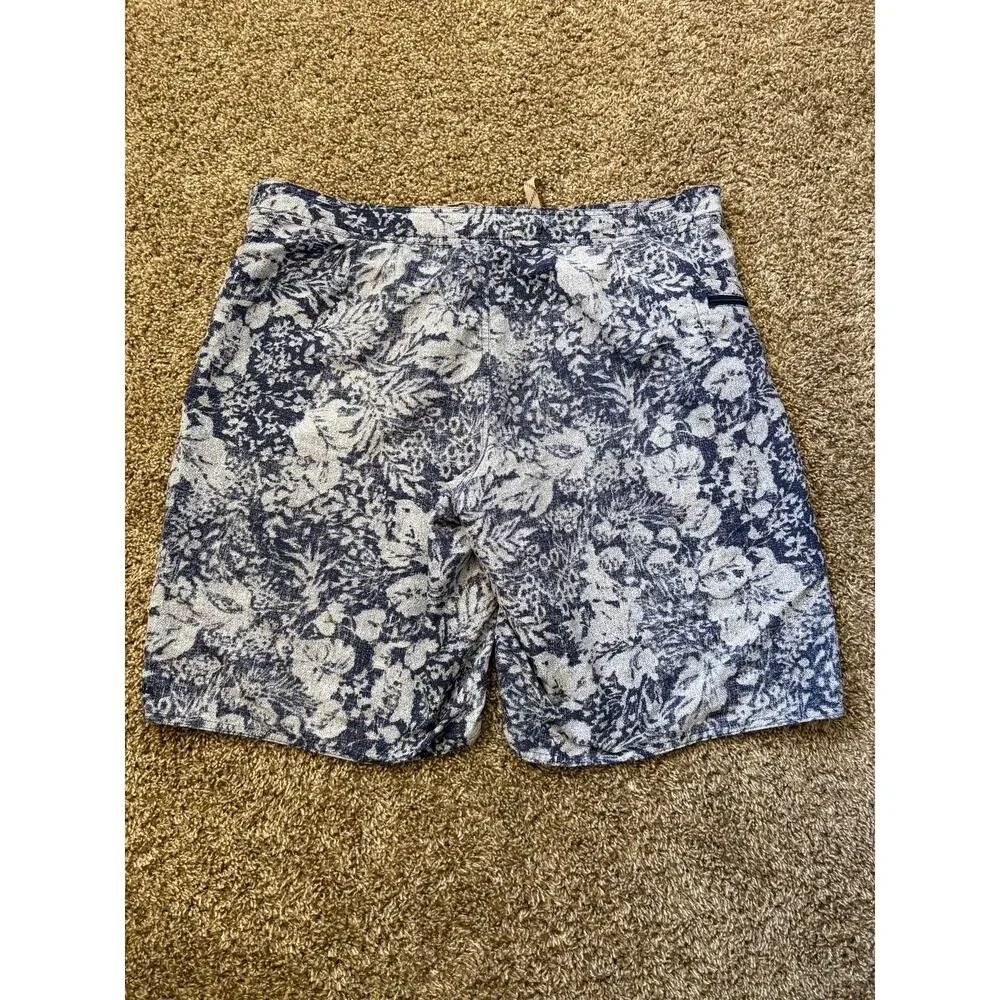 Patagonia Floral Pattern Nylon Board Shorts w/ Drawstring Mens Size 36